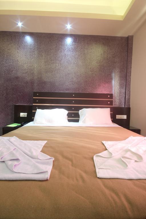 Hotel Urmee Bhuvanéšvar Pokoj fotografie